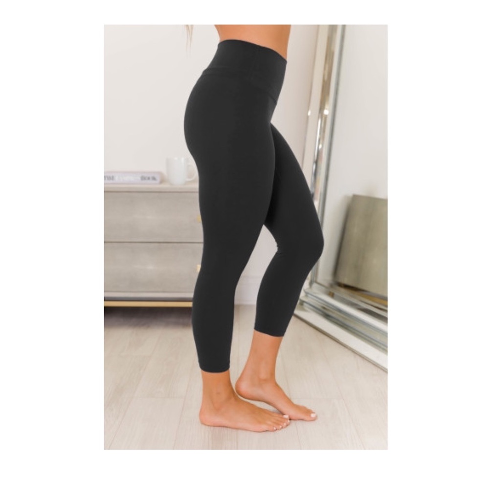 Compression Leggings +Seamless Sports Bra Set NWT - Picture 4 of 15